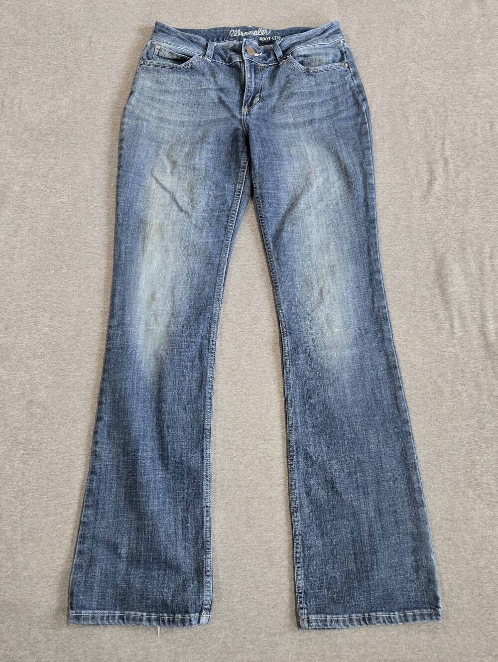 Wrangler Womens Mae Mid Rise Bootcut Jeans Size 9 X 36 Style 09MWZDO Western